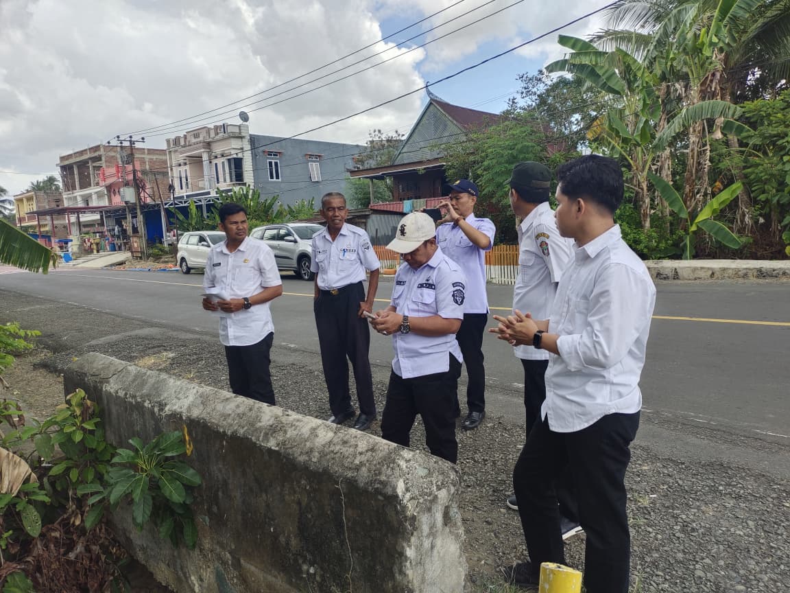 Silaturahmi dan Tinjauan Lapangan, Pemdes Mario Bahas Penanganan Banjir Jalan Nasional